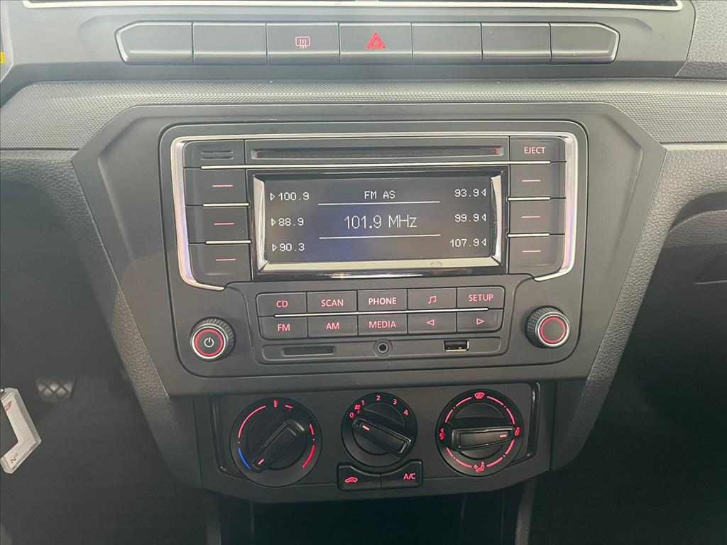 VOYAGE 1.0 12V MPI TOTALFLEX 4P MANUAL