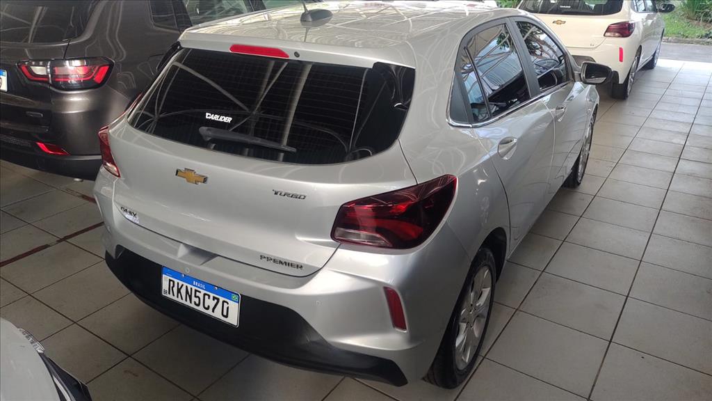 ONIX 1.0 TURBO FLEX PREMIER AUTOMÁTICO3
