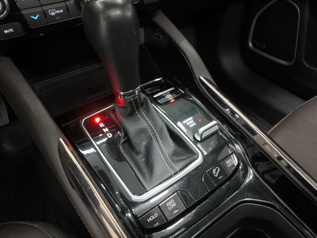 COMMANDER 2.0 TD380 TURBO DIESEL OVERLAND AT910