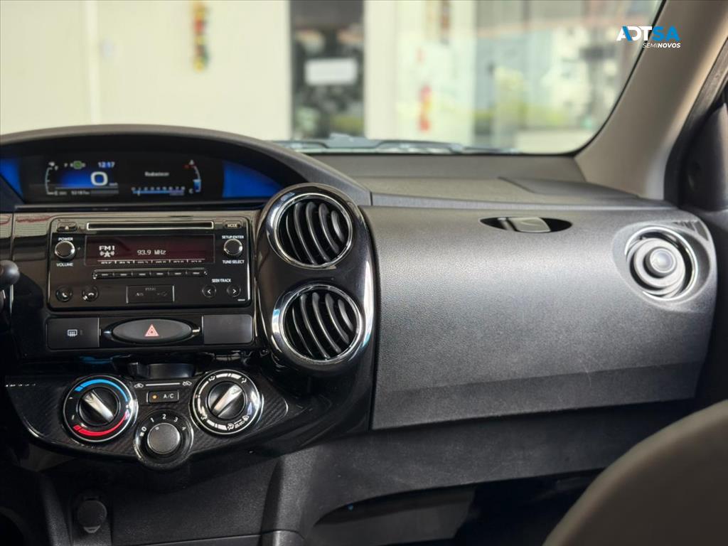 TOYOTA ETIOS 1.5 X PLUS 16V FLEX 4P MANUAL