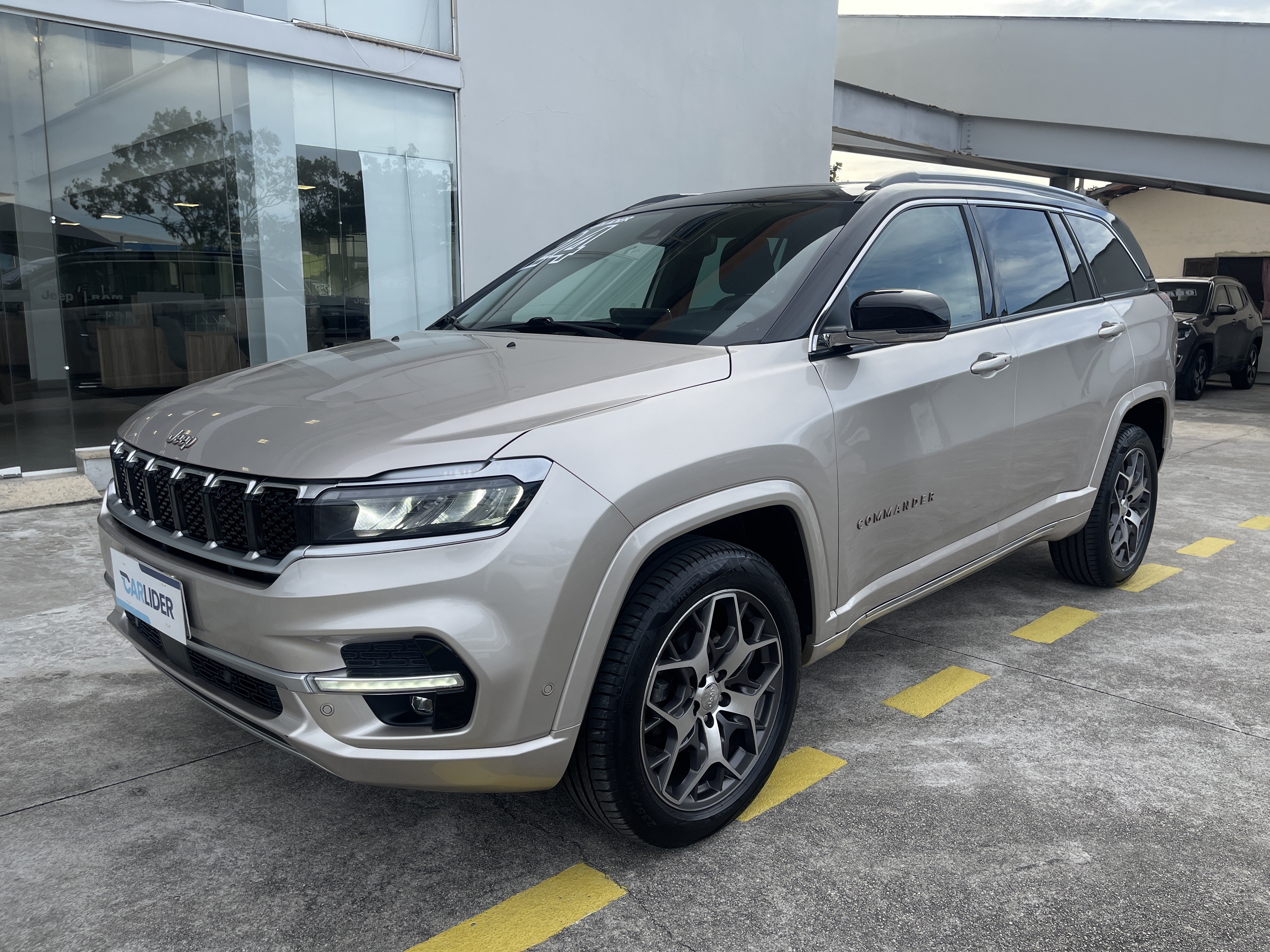 COMMANDER 2.0 TD380 TURBO DIESEL OVERLAND AT92