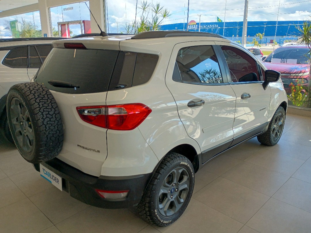 ECOSPORT 1.5 TI-VCT FLEX FREESTYLE AUTOMÁTICO3