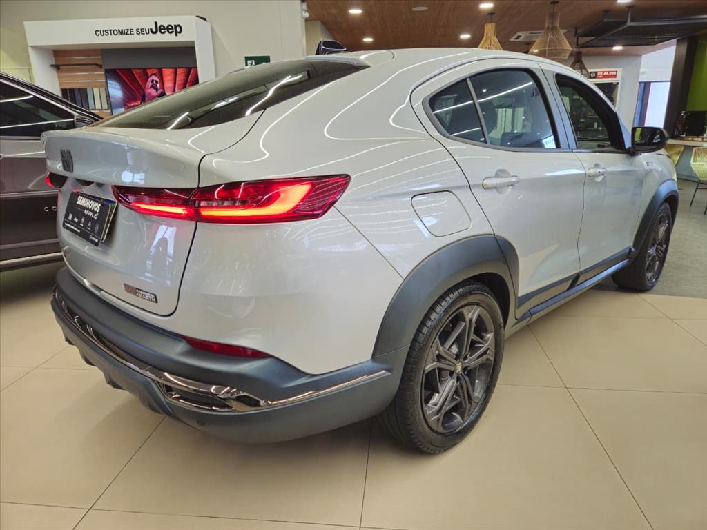 FASTBACK 1.0 TURBO 200 FLEX CVT11