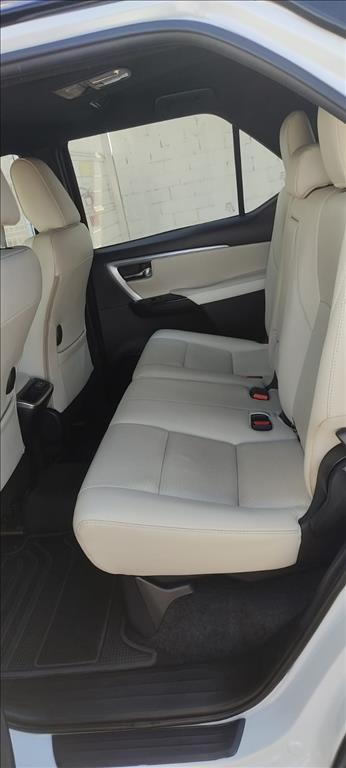 HILUX SW4 2.8 D-4D TURBO DIESEL DIAMOND 7L 4X4 AUTOMÁTICO13