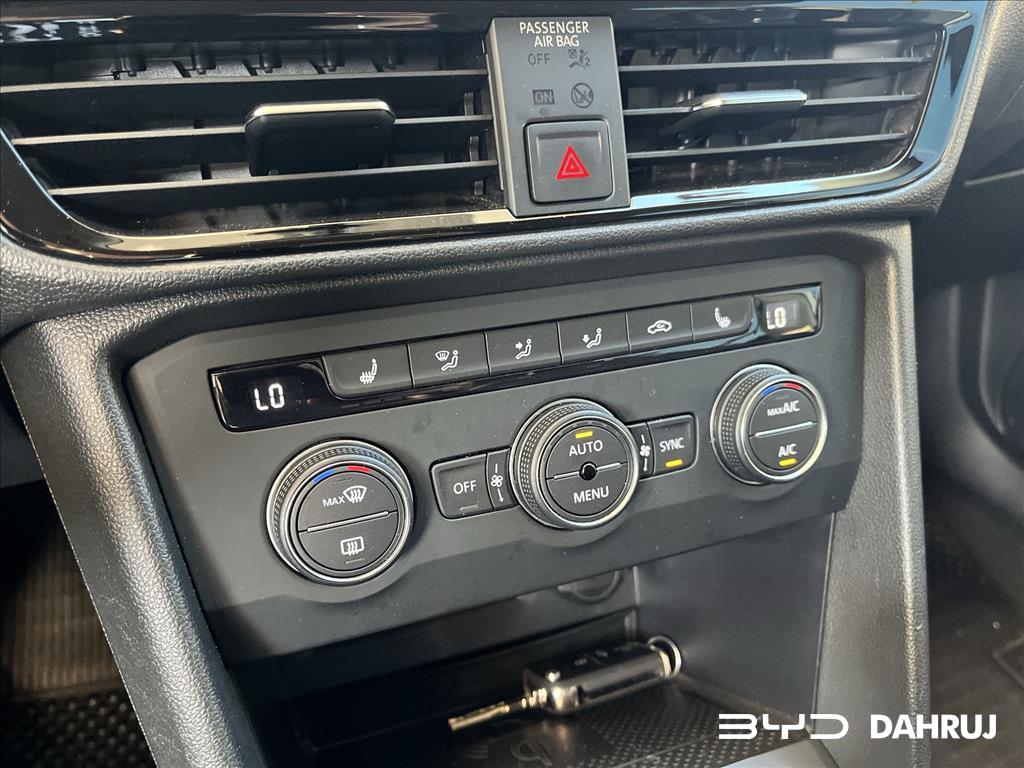 TAOS 1.4 250 TSI TOTAL FLEX COMFORTLINE AUTOMÁTICO8