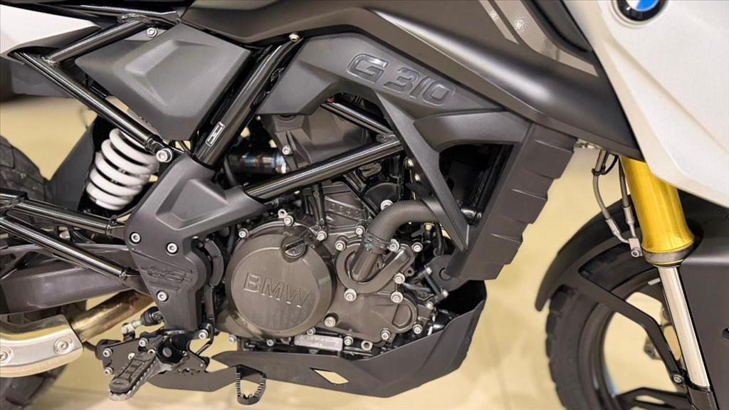 G 310 R6