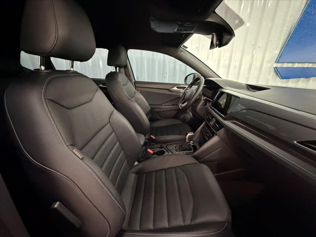 TAOS 1.4 250 TSI TOTAL FLEX HIGHLINE AUTOMÁTICO11