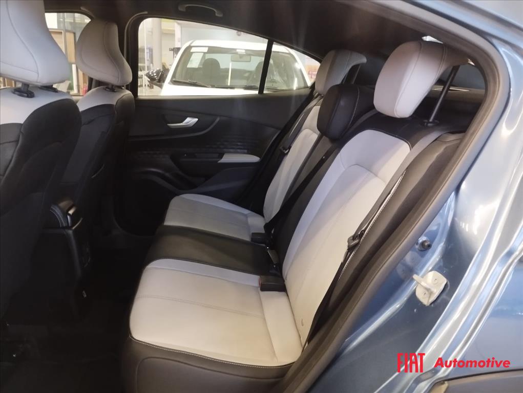 FASTBACK 1.0 TURBO 200 HYBRID IMPETUS CVT8