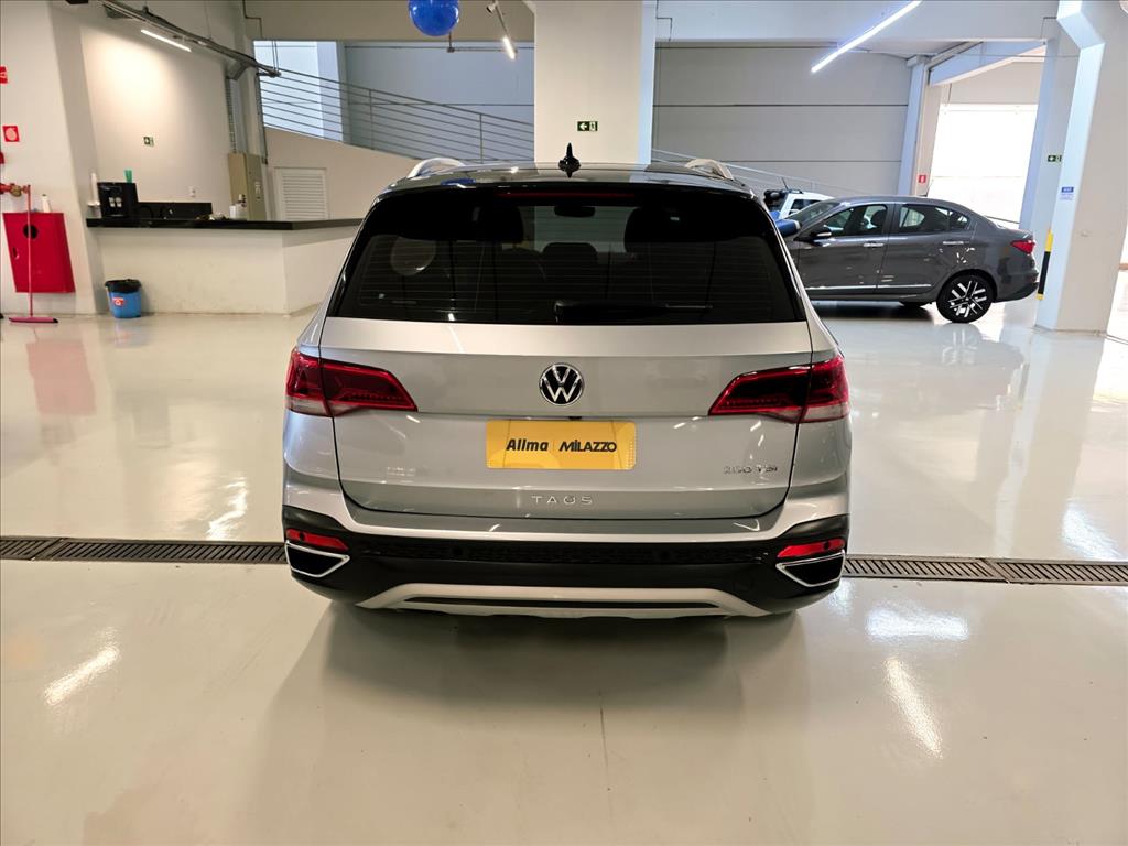 TAOS 1.4 250 TSI TOTAL FLEX HIGHLINE AUTOMÁTICO4