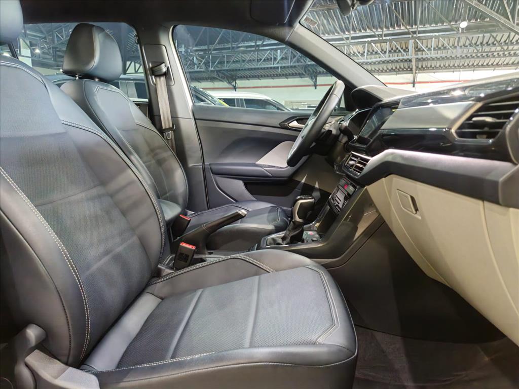 T-CROSS 1.4 250 TSI TOTAL FLEX HIGHLINE AUTOMÁTICO11