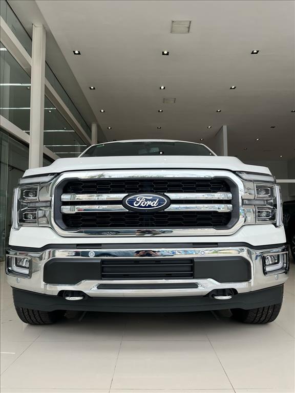 5.0 V8 GASOLINA CD LARIAT FX4 AUTOMÁTICO