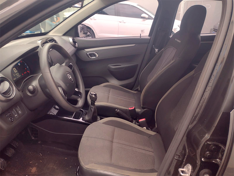 KWID 1.0 12V SCE FLEX OUTSIDER MANUAL8