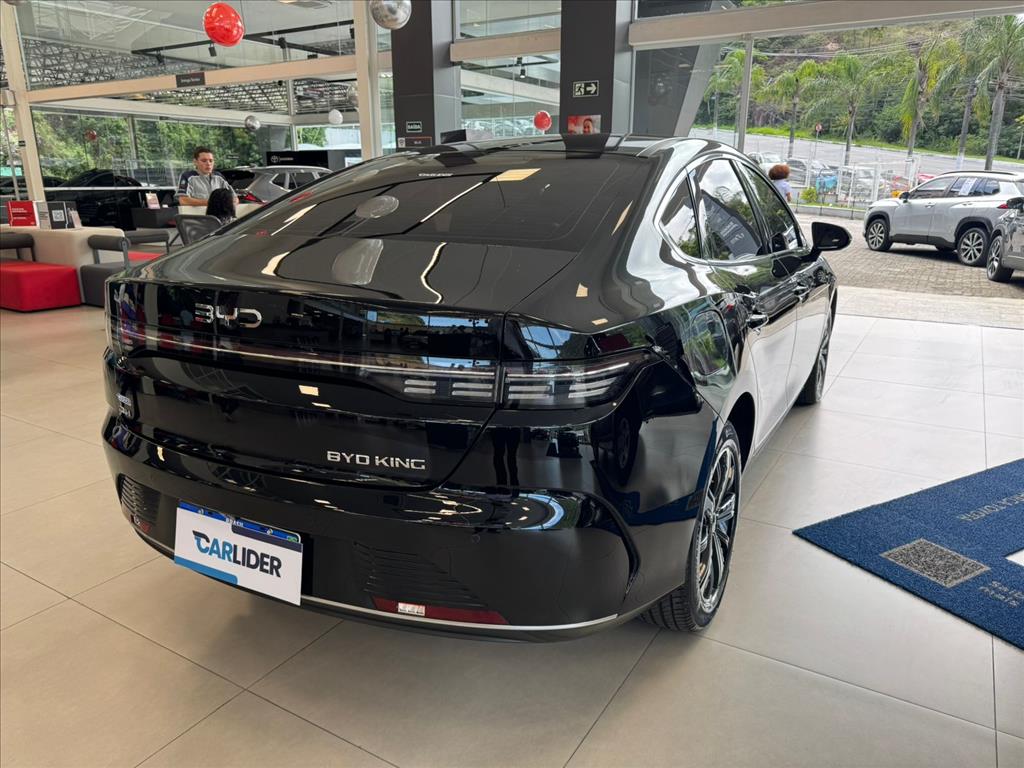 KING 1.5 DM-I PHEV GS AUTOMÁTICO4