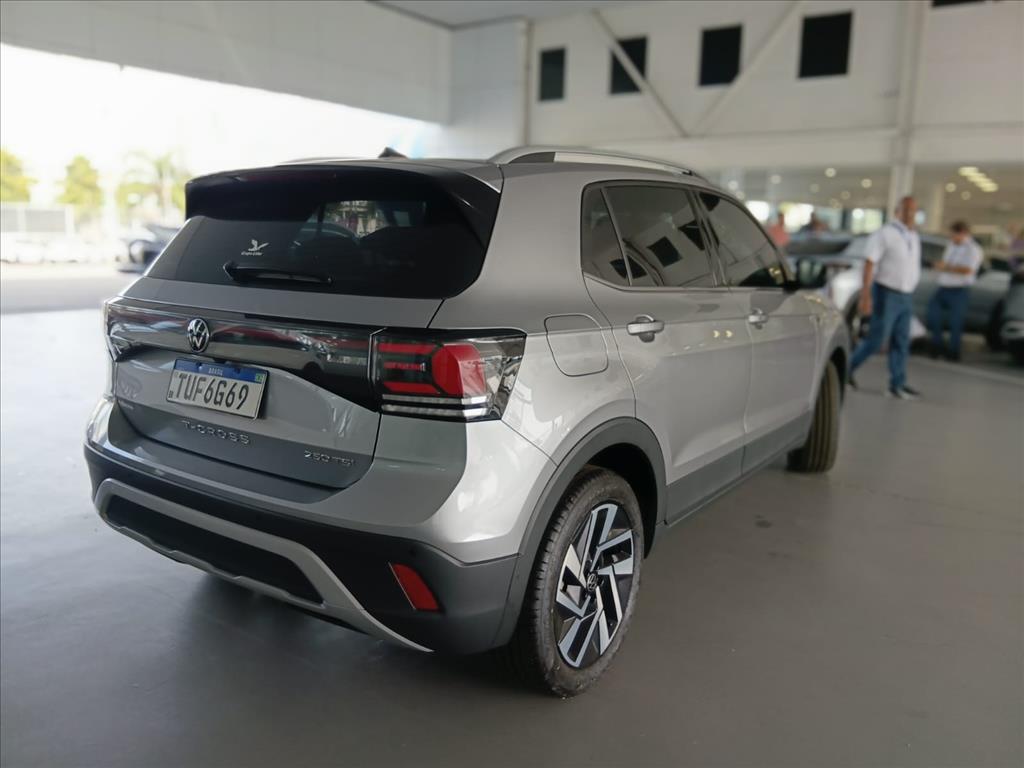 T-CROSS 1.4 250 TSI TOTAL FLEX HIGHLINE AUTOMÁTICO5