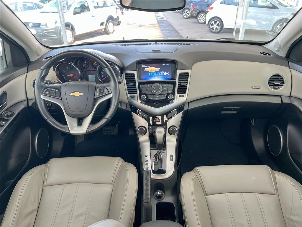 CRUZE 1.8 LTZ 16V FLEX 4P AUTOMÁTICO11 CRUZE 1.8 LTZ 16V FLEX 4P AUTOMÁTICO11