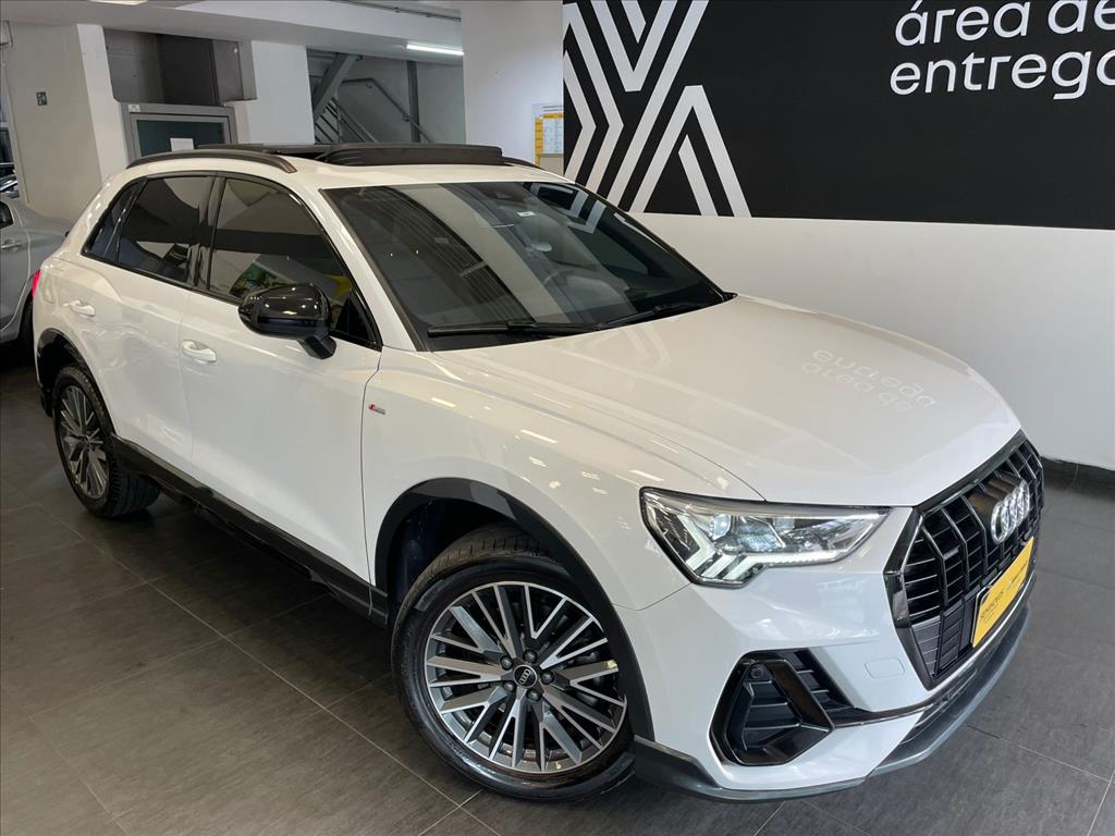 Q3 2.0 40 TFSI GASOLINA PERFORMANCE BLACK QUATTRO TIPTRONIC2