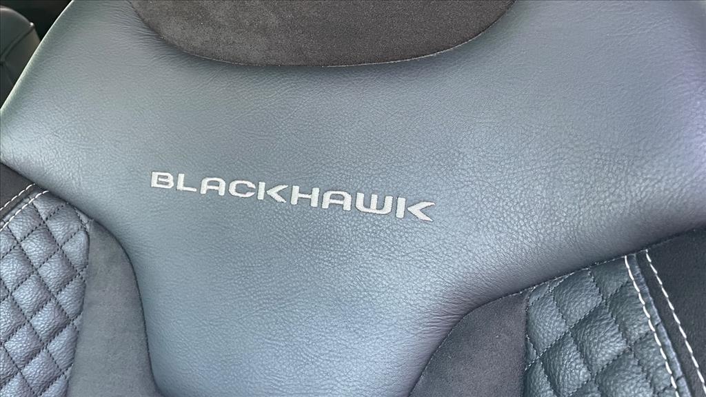 COMPASS 2.0 HURRICANE 4 TURBO GASOLINA BLACKHAWK AT915