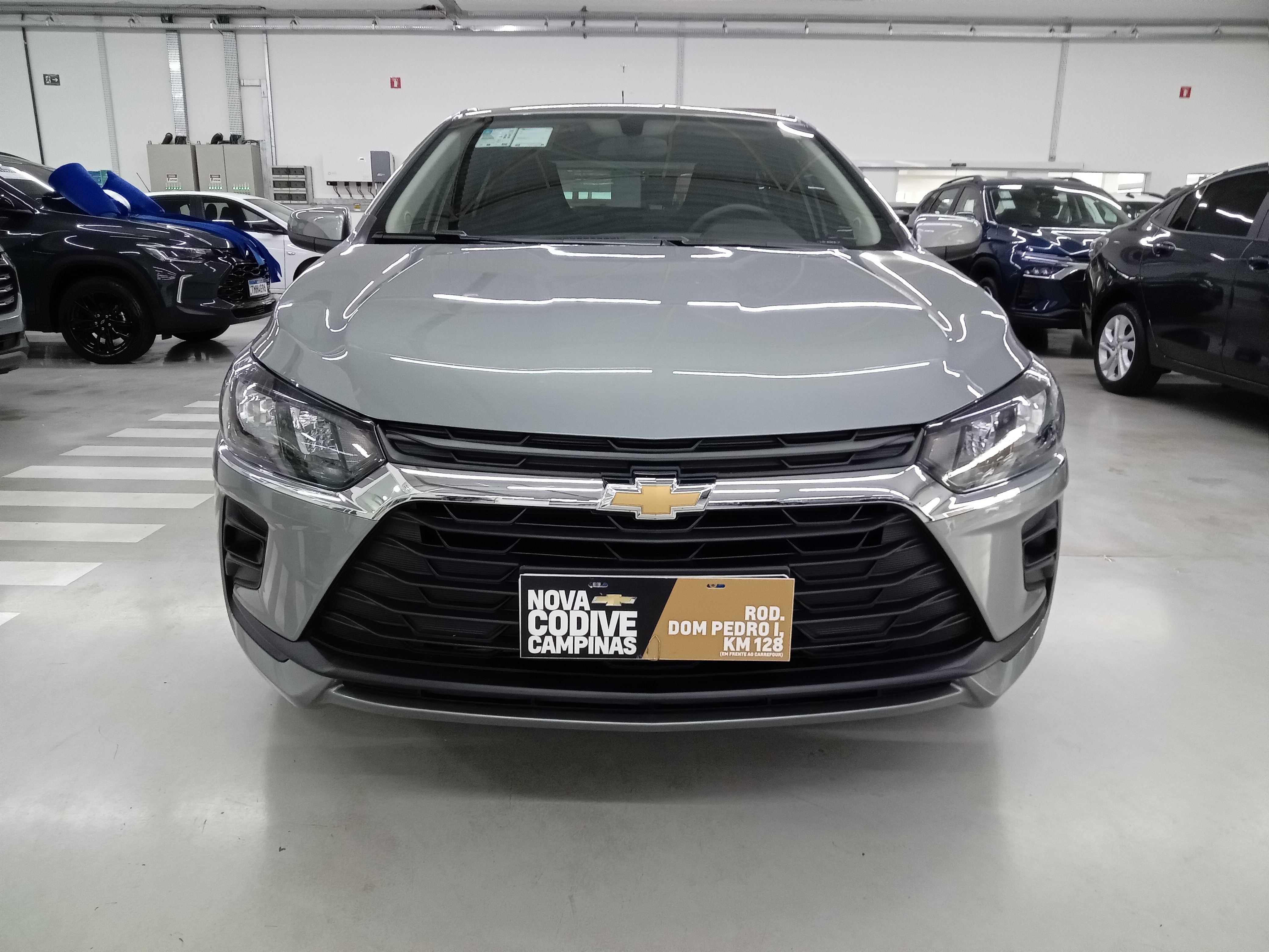 ONIX PLUS 1.0 TURBO ETANOL ECO AUTOMÁTICO4
