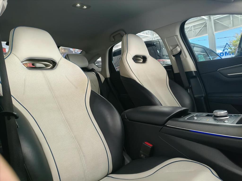 KING 1.5 DM-I PHEV GS AUTOMÁTICO11