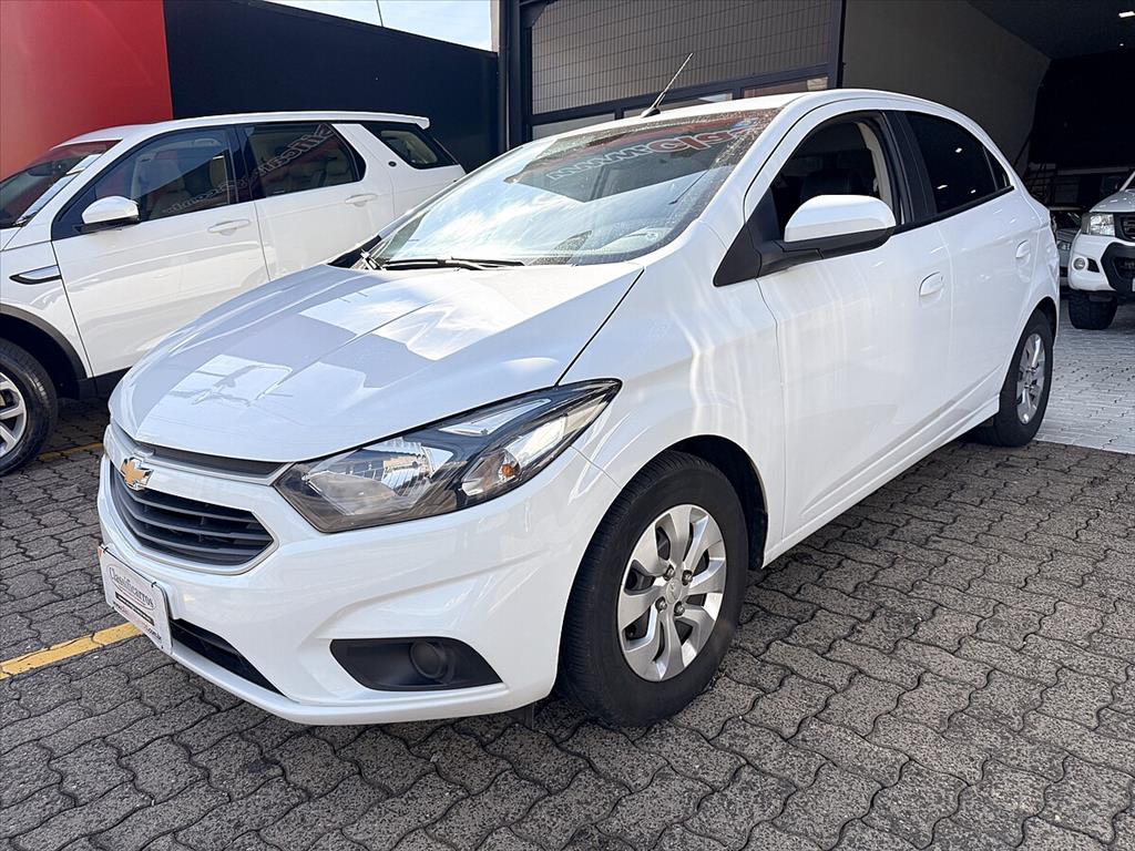 Chevrolet Onix - 1.0 MPFI LT 8V FLEX 4P MANUAL