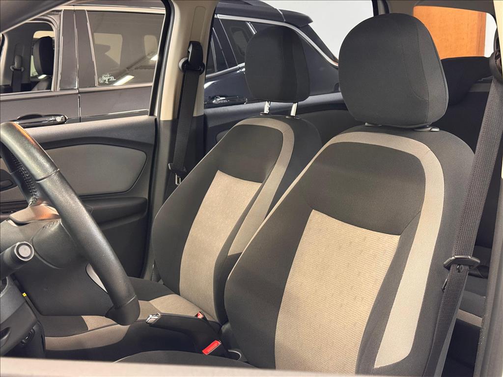 SPIN 1.8 LT 8V FLEX 4P MANUAL6