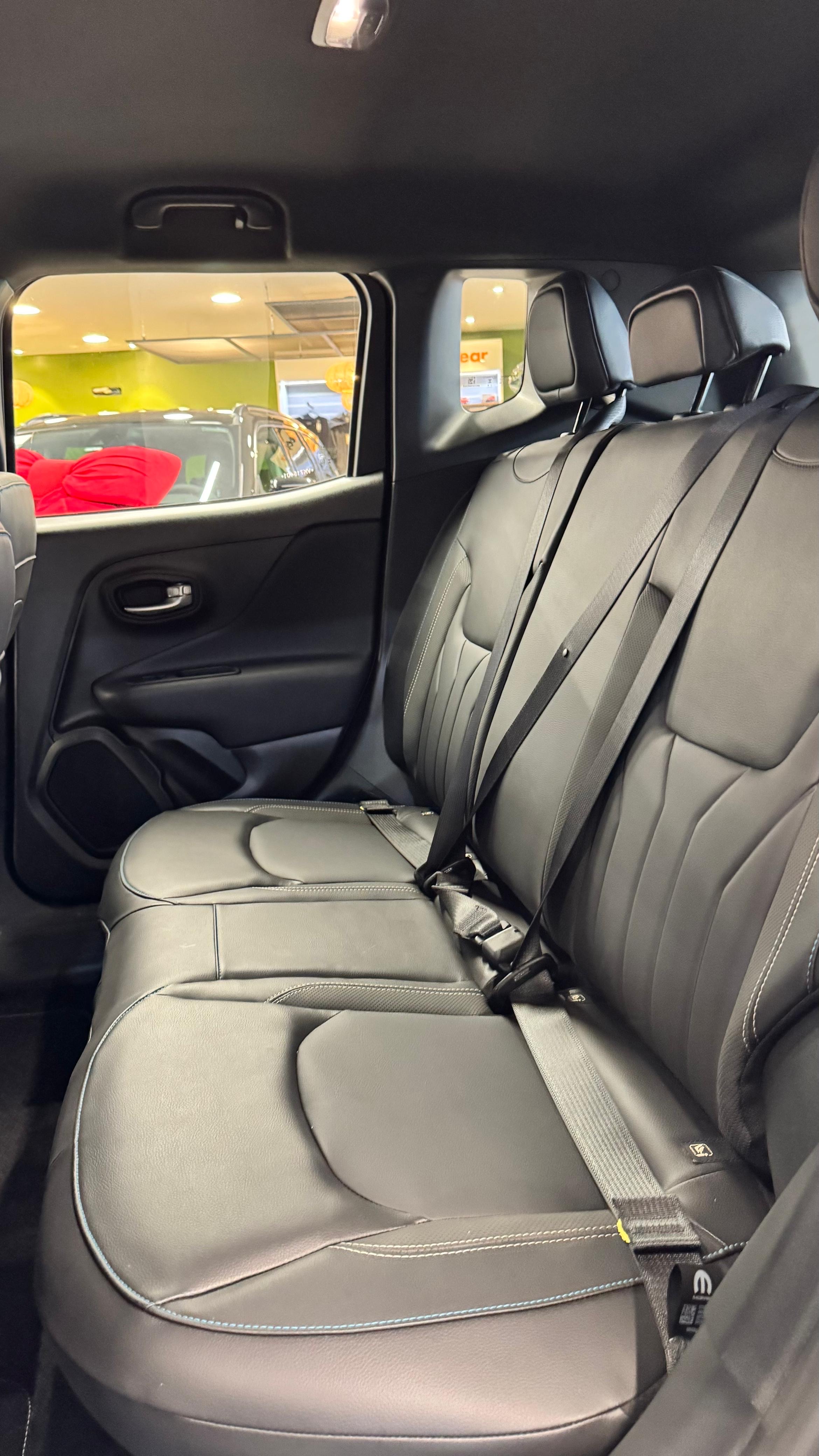 RENEGADE 1.3 T270 TURBO MHEV LONGITUDE AT614