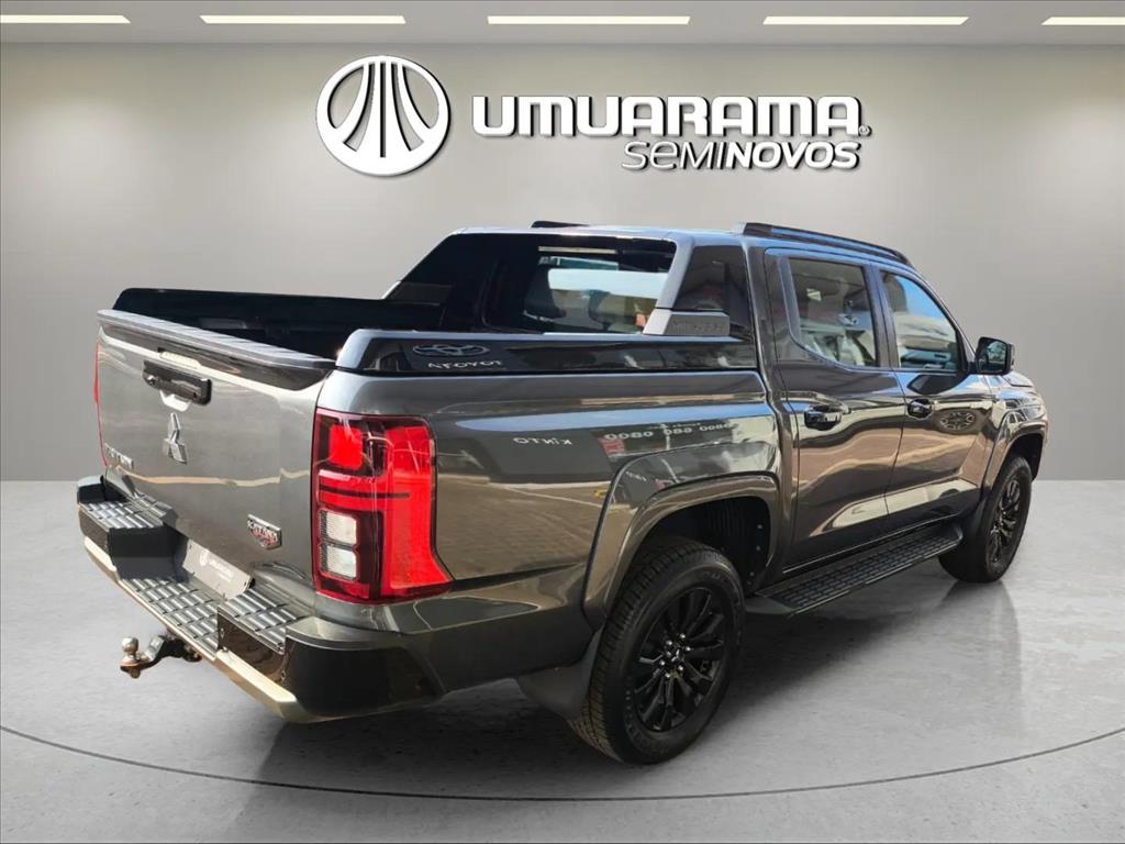 TRITON 2.4 BITURBO DIESEL CD KATANA 4X4 AUTOMÁTICO2