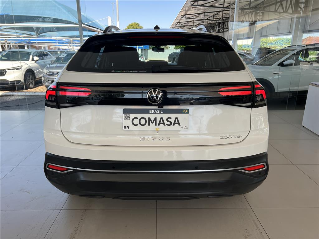 NIVUS 1.0 200 TSI TOTAL FLEX COMFORTLINE AUTOMÁTICO6