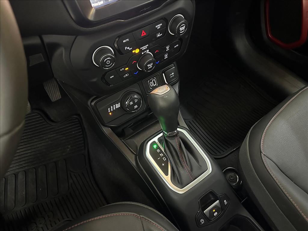 RENEGADE 1.3 T270 TURBO FLEX TRAILHAWK 4X4 AT9