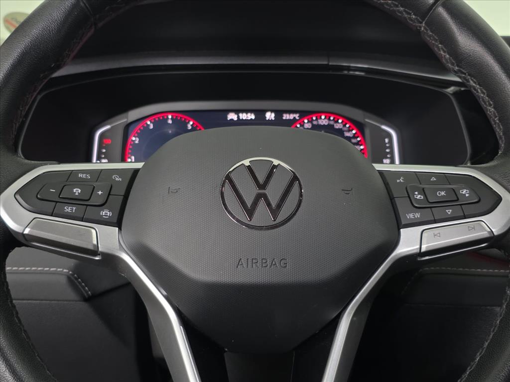 TAOS 1.4 250 TSI TOTAL FLEX HIGHLINE AUTOMÁTICO9
