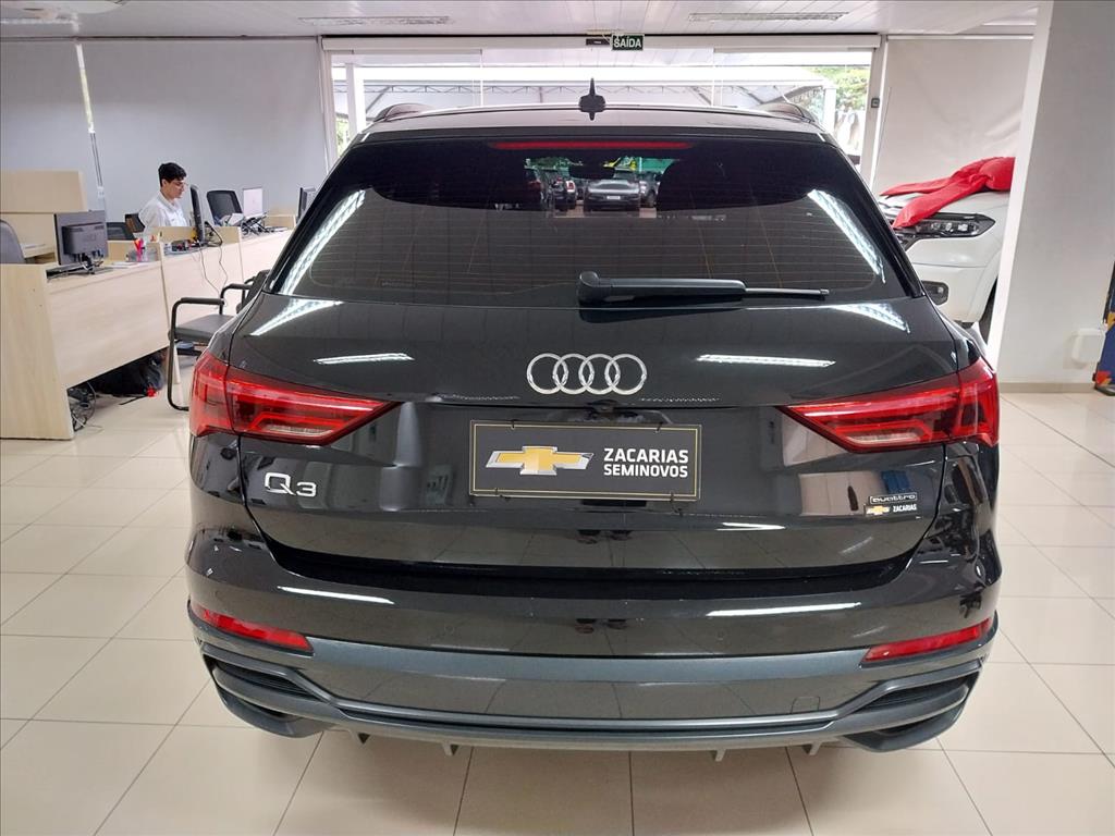 Q3 2.0 40 TFSI GASOLINA PERFORMANCE QUATTRO TIPTRONIC3