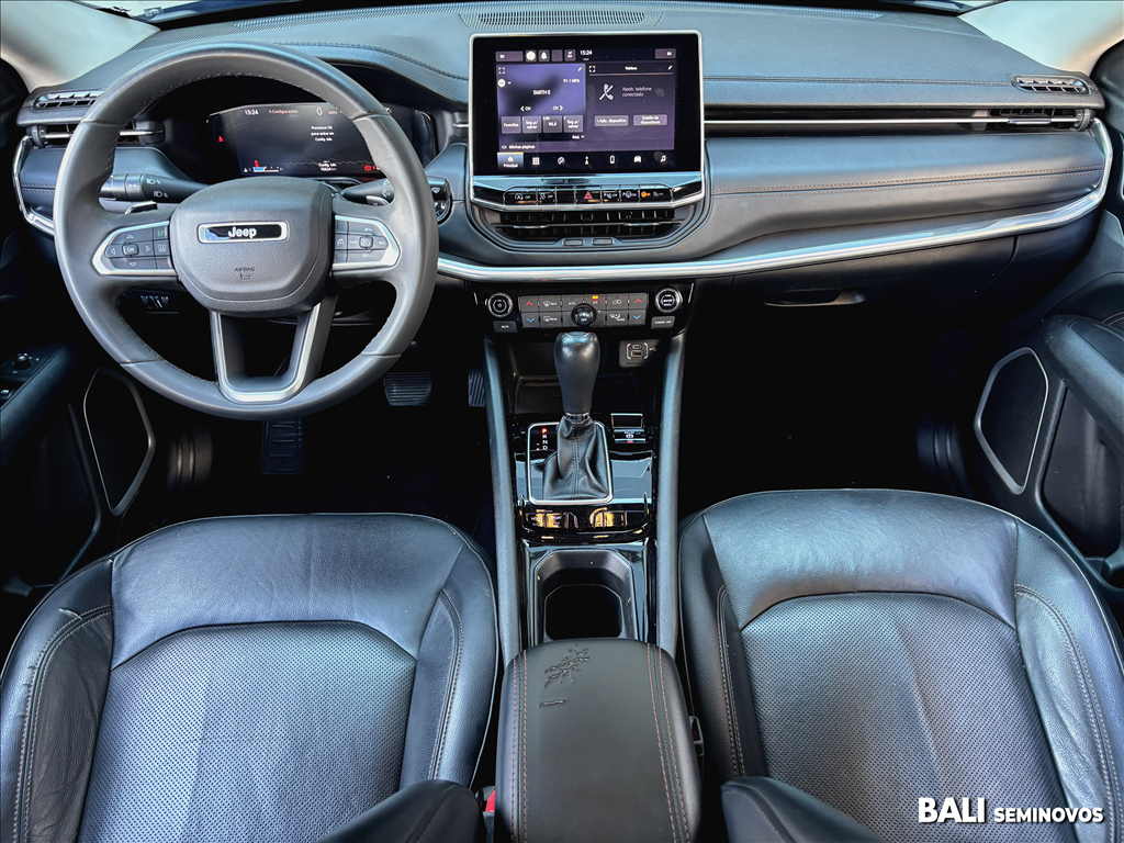 COMPASS 1.3 T270 TURBO FLEX LIMITED AT69