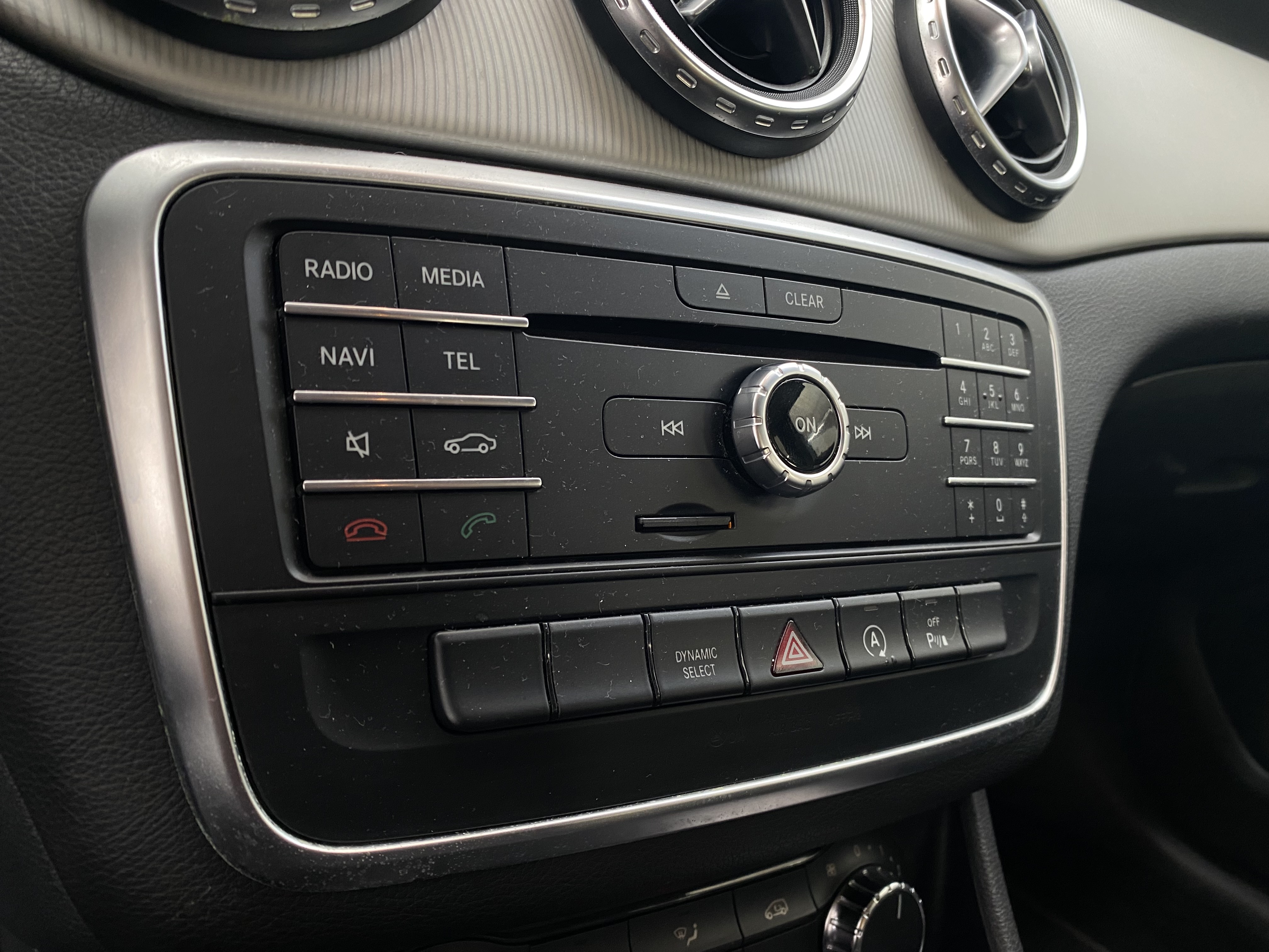 GLA 200 1.6 CGI STYLE 16V TURBO FLEX 4P AUTOMÁTICO10