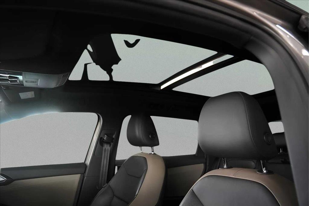TAOS 1.4 250 TSI TOTAL FLEX HIGHLINE AUTOMÁTICO9