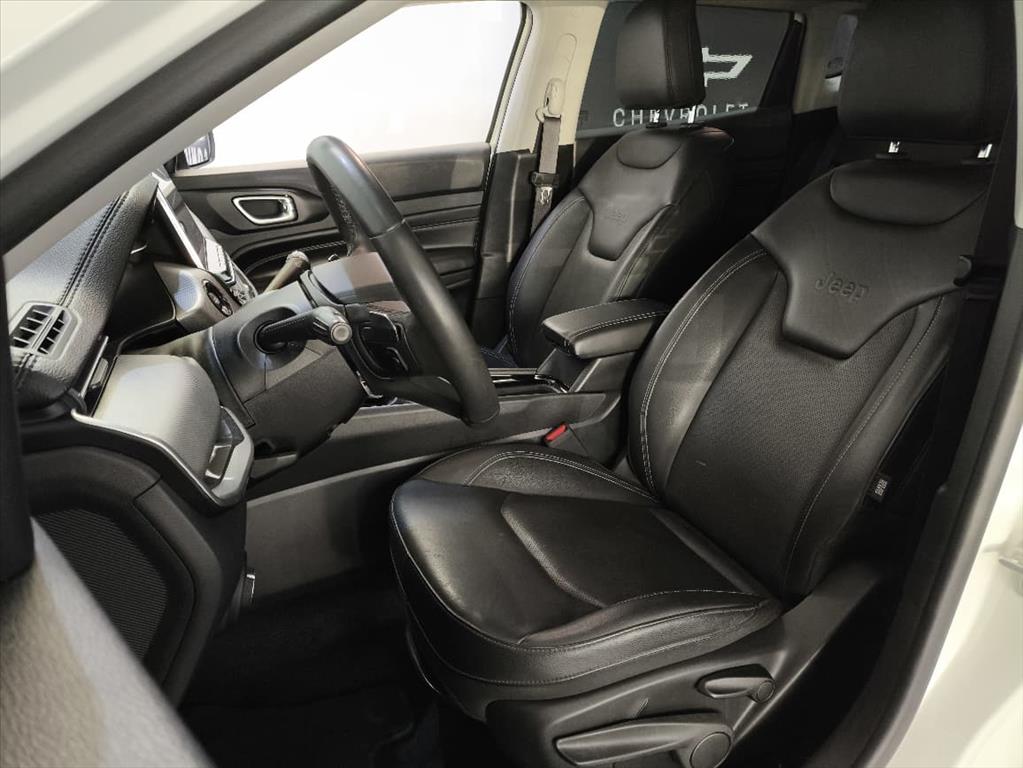 COMPASS 1.3 T270 TURBO FLEX LONGITUDE AT64