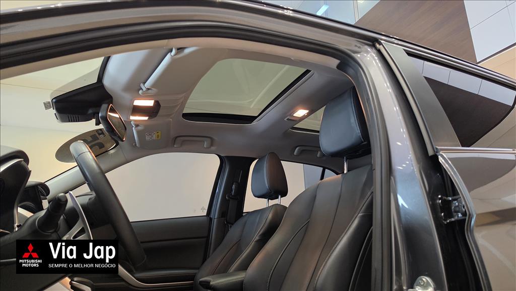 Mitsubishi-ECLIPSE CROSS-1.5 MIVEC TURBO GASOLINA HPE-S S-AWC CVT