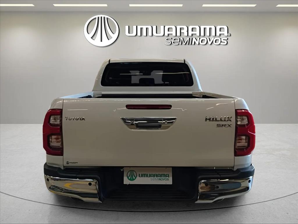 HILUX 2.8 D-4D TURBO DIESEL CD SRX 4X4 AUTOMÁTICO5