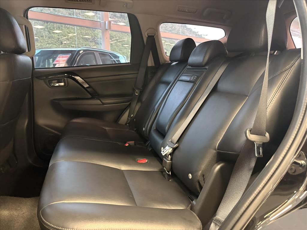 PAJERO SPORT 2.4 16V MIVEC TURBO DIESEL LEGEND AWD AUTOMÁTICO8