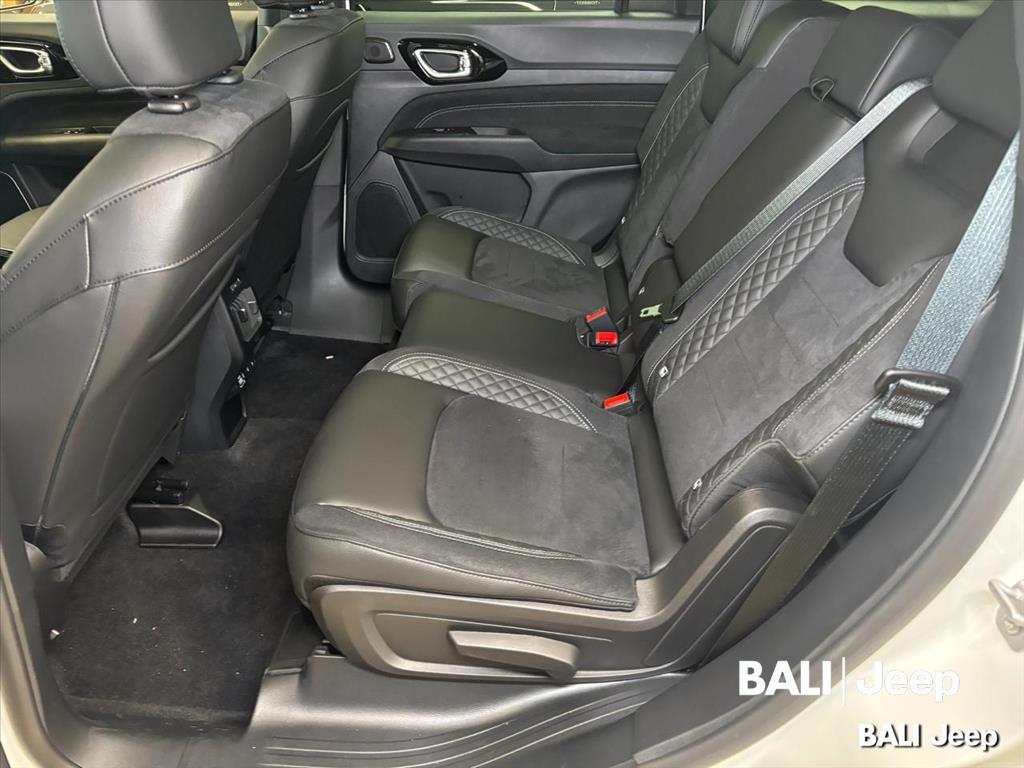 COMMANDER 1.3 T270 TURBO FLEX LONGITUDE AT69