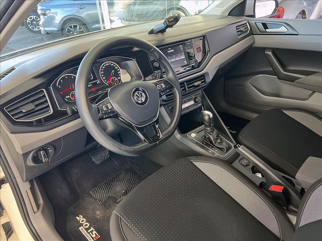POLO 1.0 200 TSI COMFORTLINE AUTOMÁTICO12