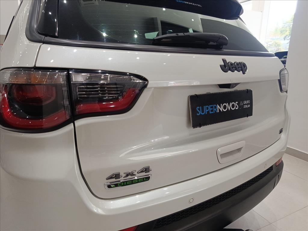 COMPASS 2.0 16V DIESEL LIMITED 4X4 AUTOMÁTICO12