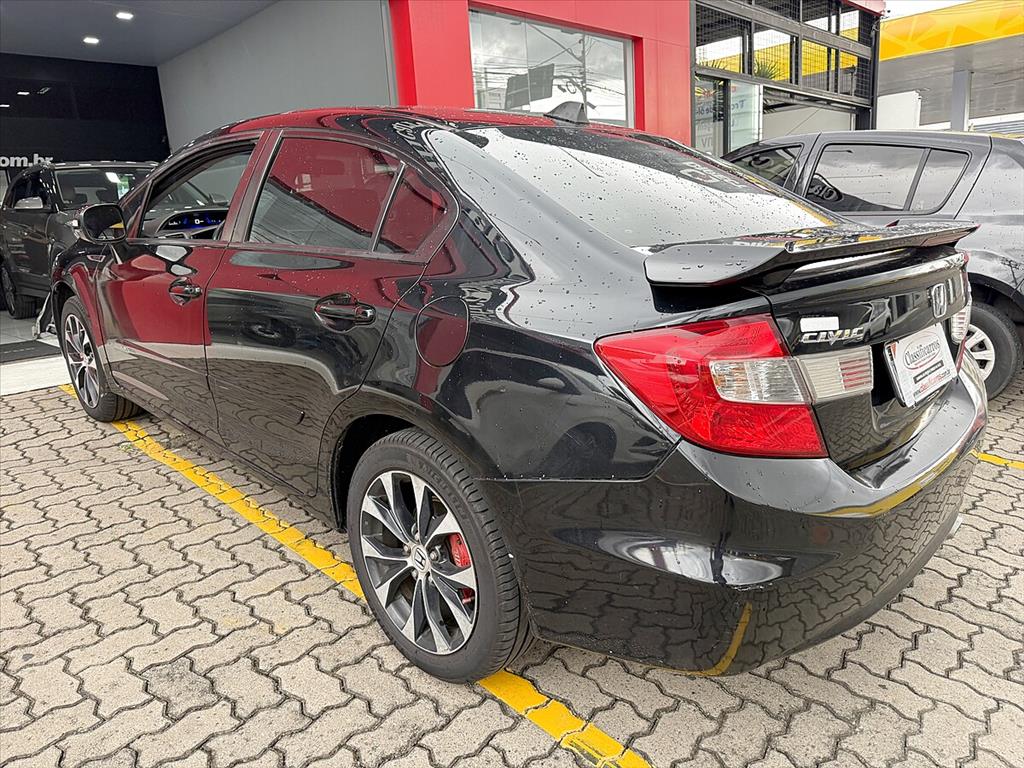 Honda Civic - 2.0 LXR 16V FLEX 4P AUTOMÁTICO