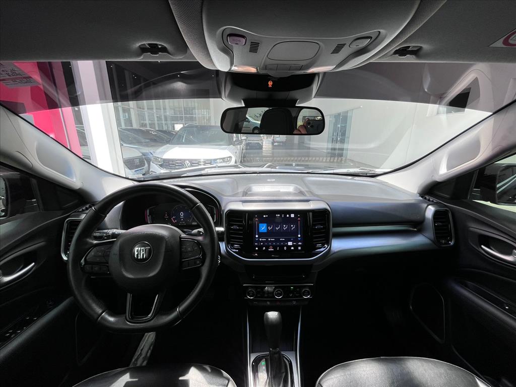 TORO 1.3 TURBO 270 FLEX FREEDOM AT67