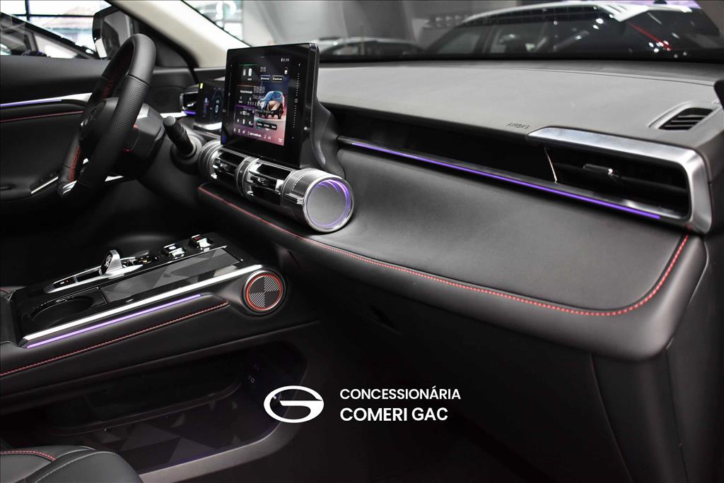 GS4 2.0 HEV ELITE AUTOMÁTICO18 GS4 2.0 HEV ELITE AUTOMÁTICO18