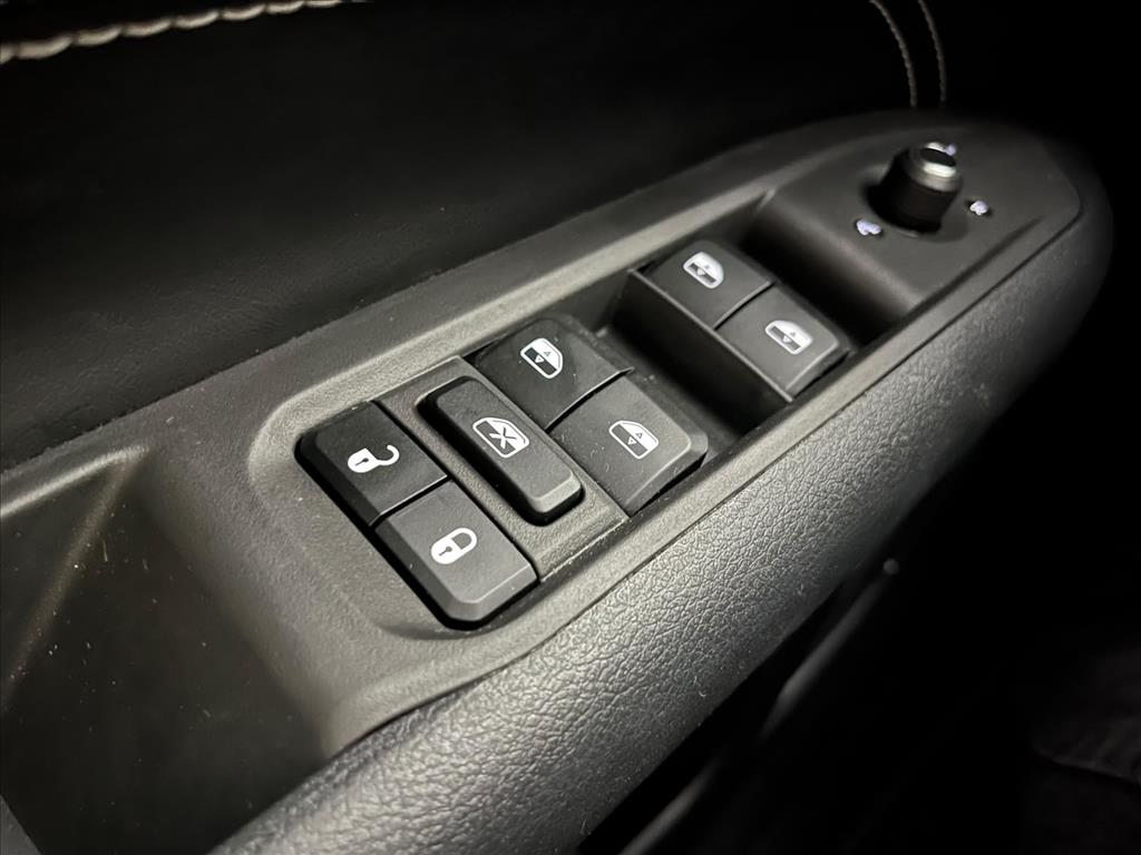 COMMANDER 1.3 T270 TURBO FLEX LONGITUDE AT610
