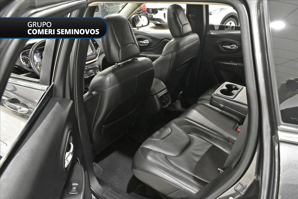 CHEROKEE 3.2 LIMITED 4X4 V6 24V GASOLINA 4P AUTOMÁTICO17