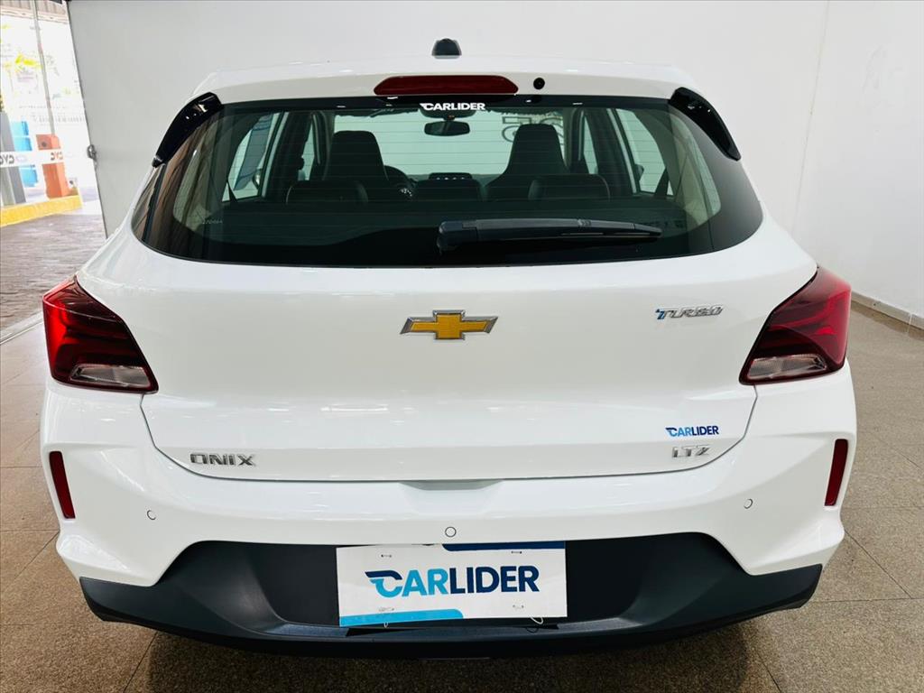 ONIX 1.0 TURBO FLEX LTZ AUTOMÁTICO8