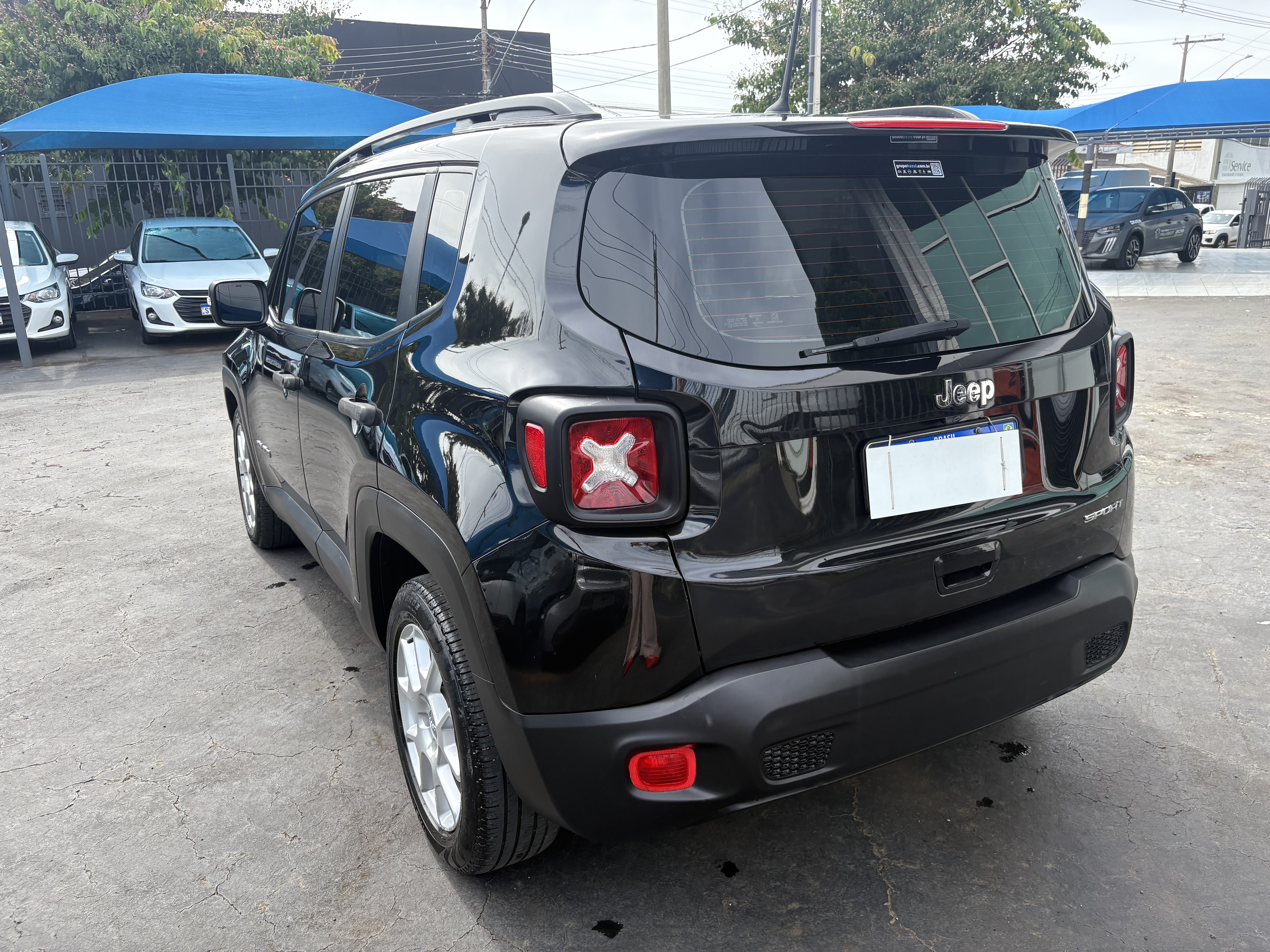 RENEGADE 1.8 16V FLEX SPORT 4P AUTOMÁTICO2