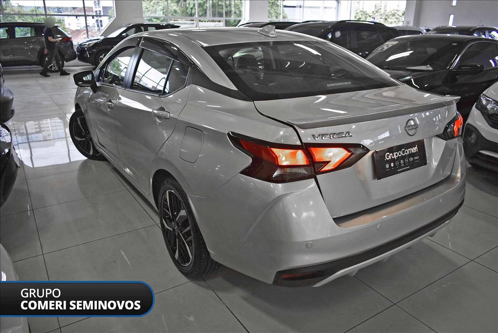 VERSA 1.6 16V FLEX EXCLUSIVE XTRONIC3