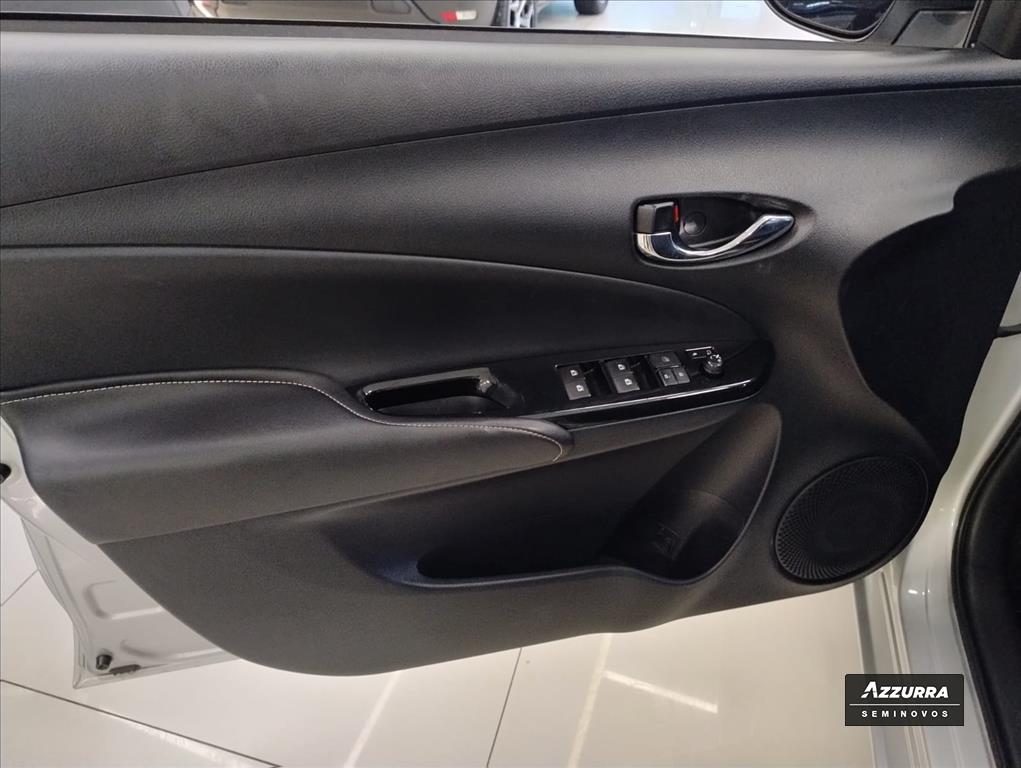 YARIS 1.5 16V FLEX XLS MULTIDRIVE17